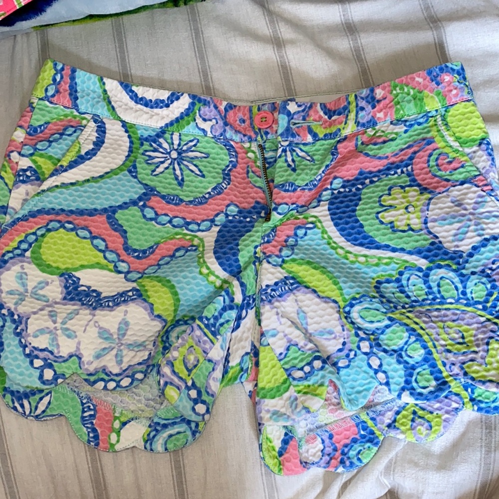 Lilly Pulitzer buttercup shorts